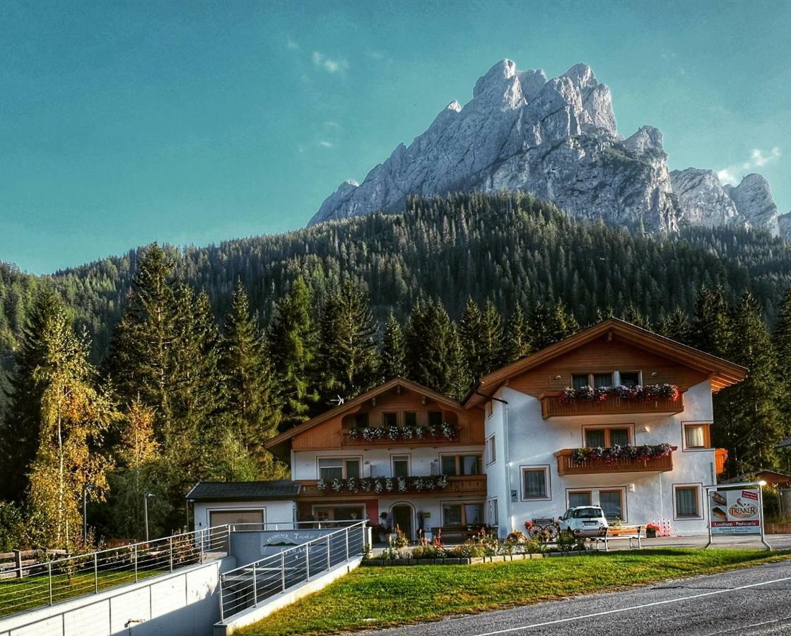 Einzelzimmer mit Balkon